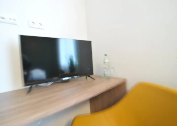 Отель Gaestehaus Gothensee *